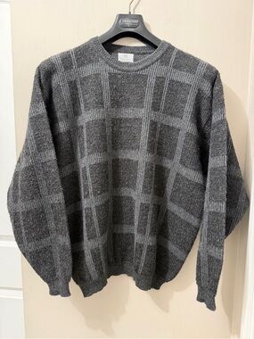 Tumi 100% Alpaca Wool Sweater Men’s Size XL Gray Check Pattern Made In Peru
